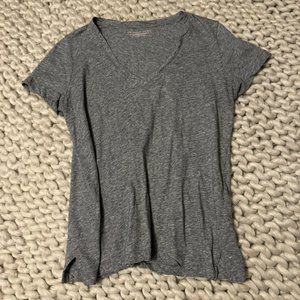 Victoria's Secret heathered grey v-neck - S